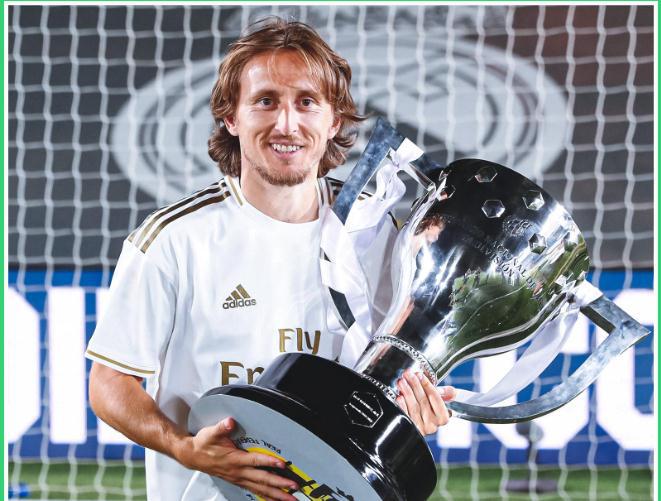 她不仅是中 她不仅是中